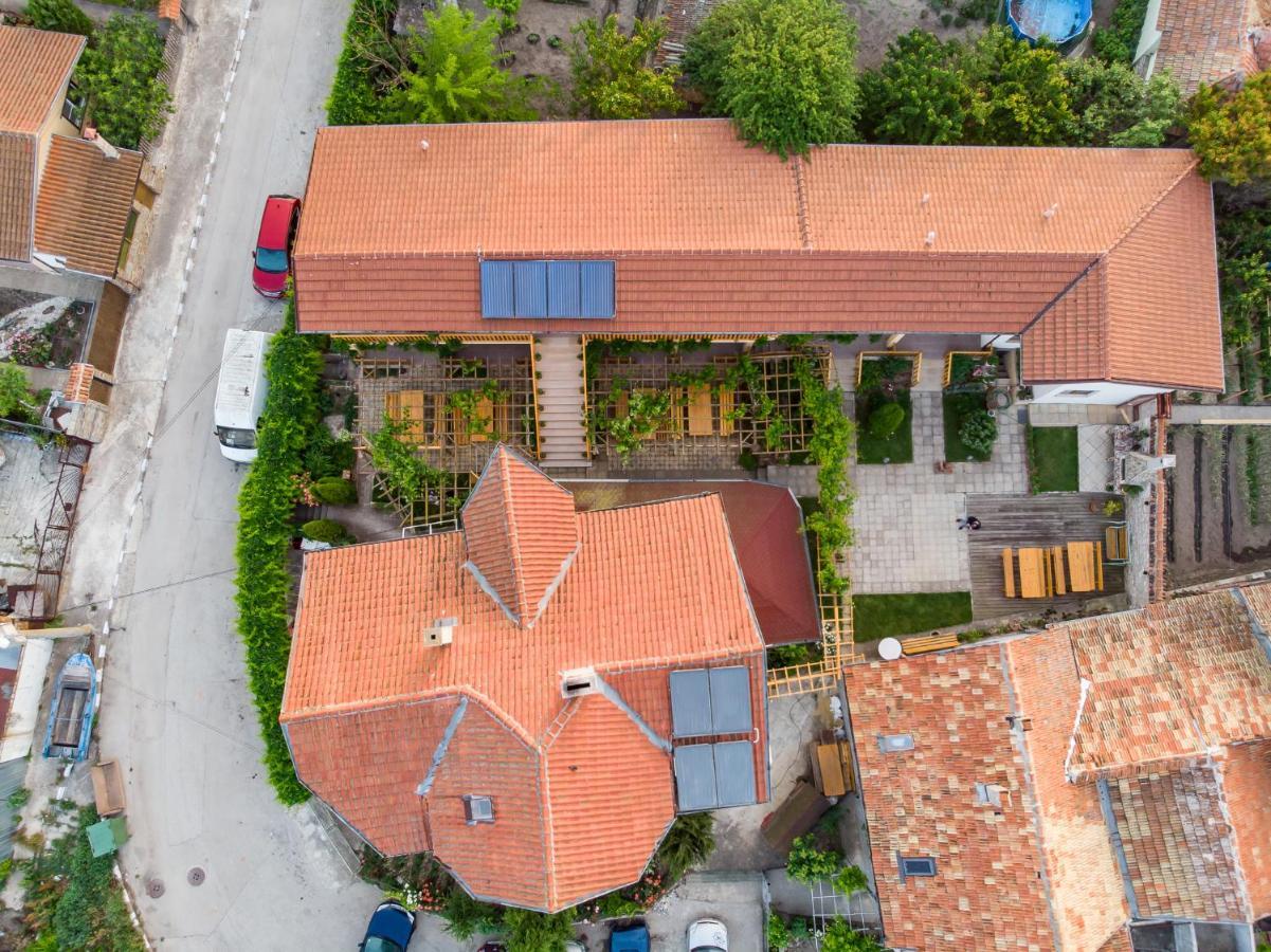 Guest House Nash Dom Каварна Экстерьер фото