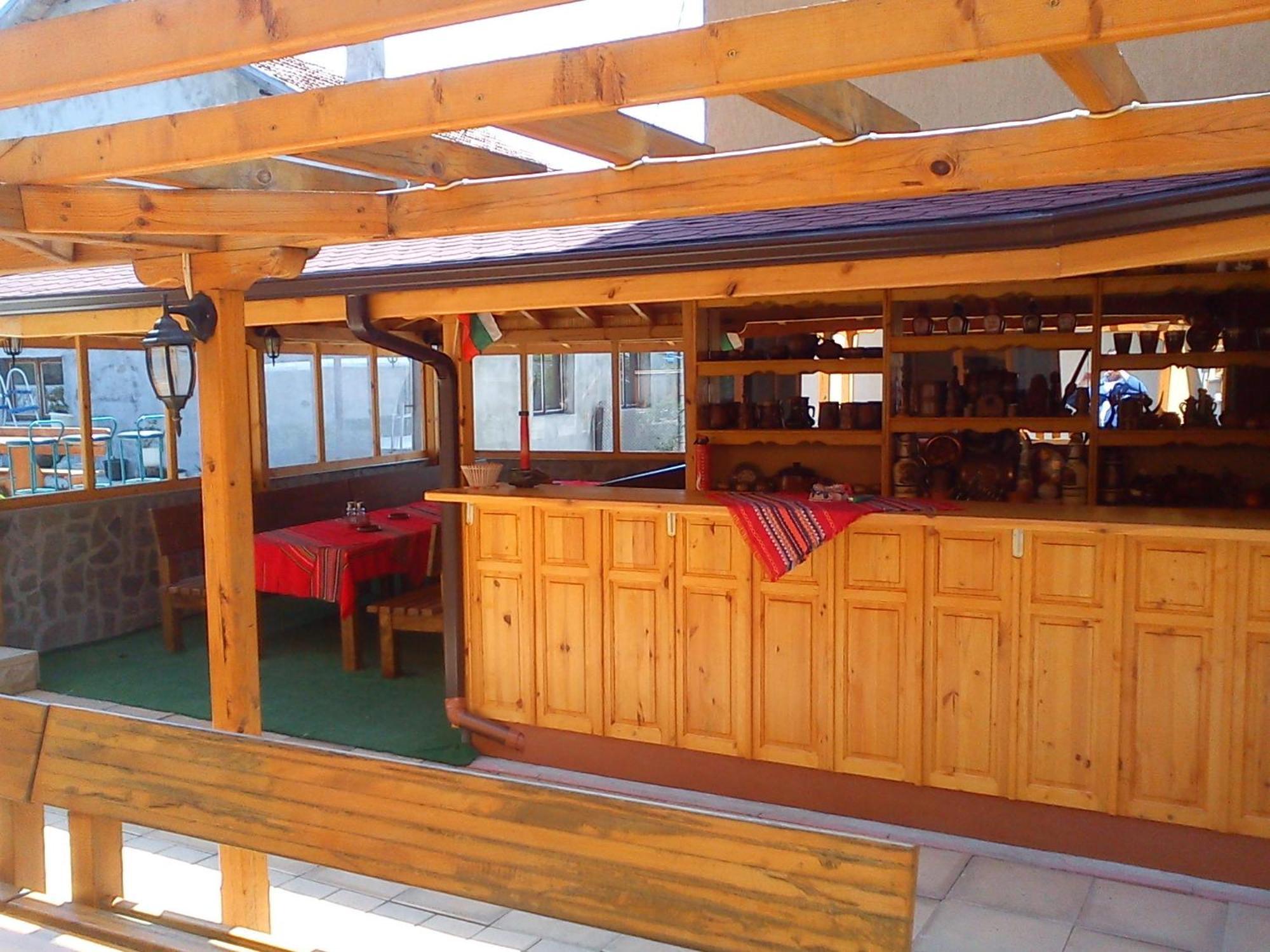 Guest House Nash Dom Каварна Экстерьер фото