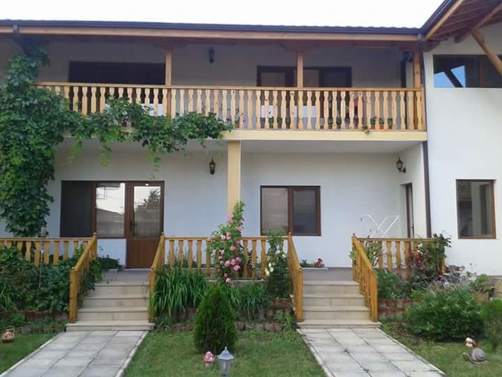 Guest House Nash Dom Каварна Экстерьер фото