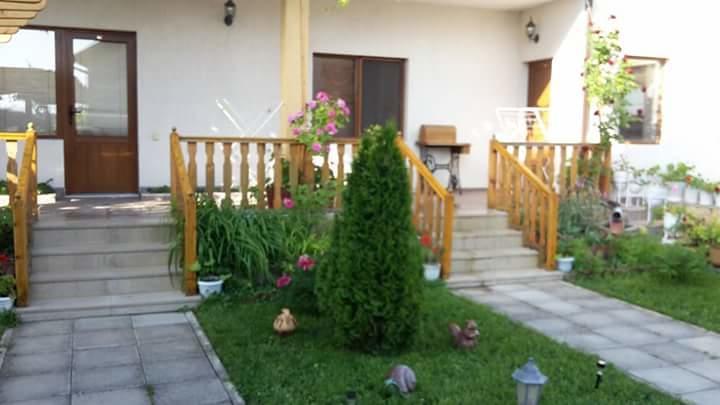 Guest House Nash Dom Каварна Экстерьер фото