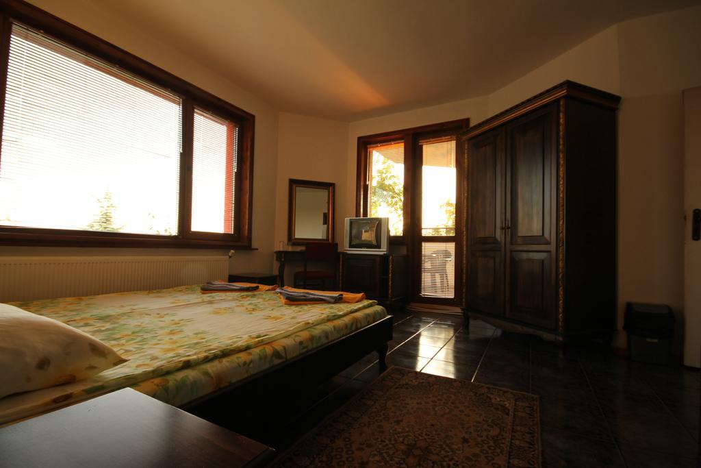 Guest House Nash Dom Каварна Экстерьер фото