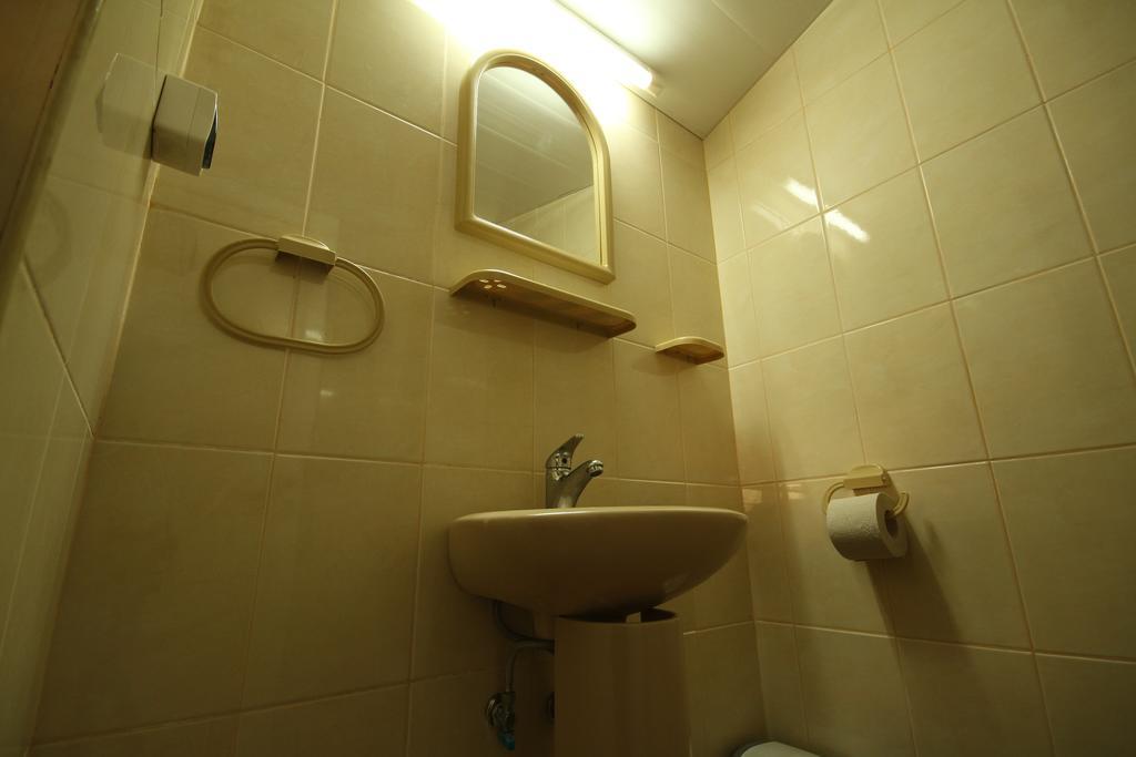 Guest House Nash Dom Каварна Экстерьер фото