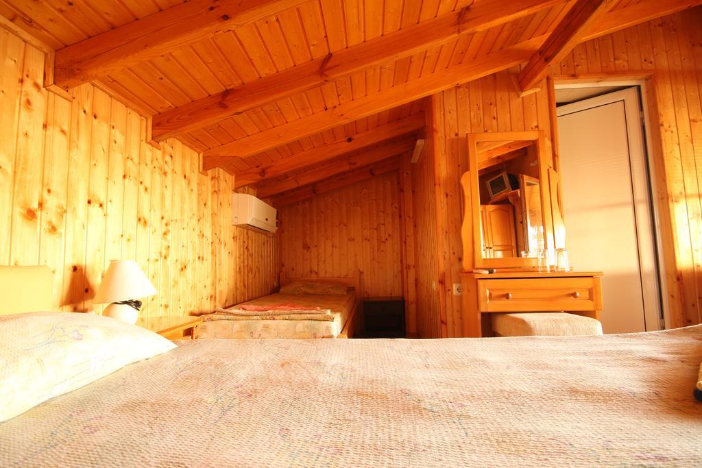 Guest House Nash Dom Каварна Экстерьер фото